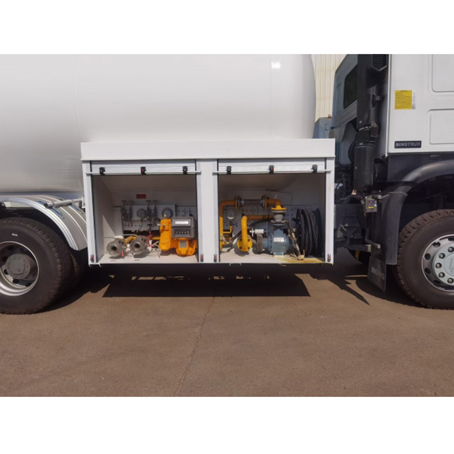 Howo 20m3 LPG Gas Refueling Tank Truck