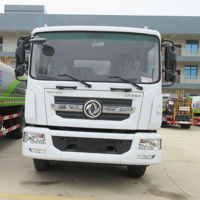 Dongfeng D9 12m3 water truck