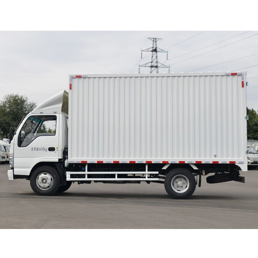 Isuzu 5Ton Cargo Van Truck