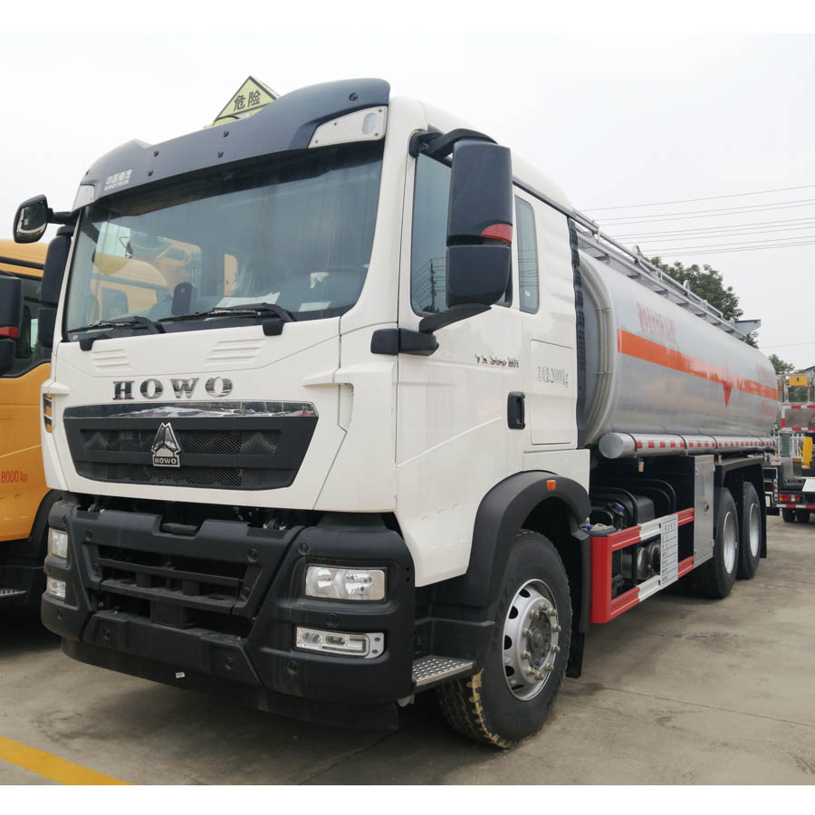 Howo 10 Wheels Fuel Tanker Truck