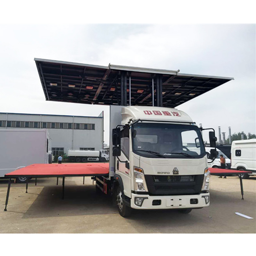 Sinotruk Howo 4x2 Mobile Stage Truck