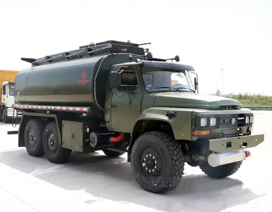 Off Road 6x6 Military Oil Transport Truck