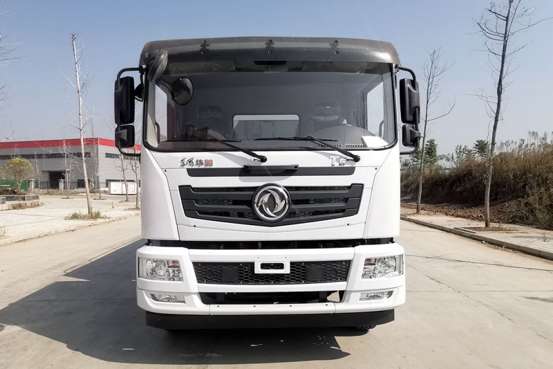 Dongfeng Huashen T5 Dust Suppression Truck - Rear Dual Axle - Square Tank 19 Square - 60 Meter Fog C