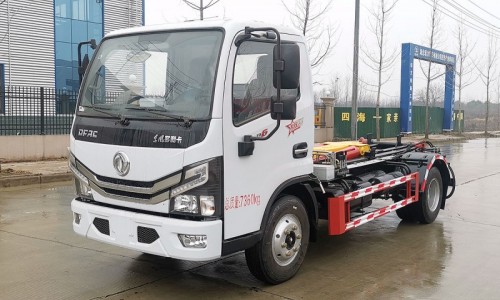 Dongfeng D6 Hook Boom Truck-Telescopic Boom