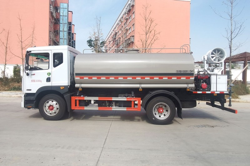 Dongfeng D9 sprinkler truck-wheelbase 3950-12 square mist gun 30 meters