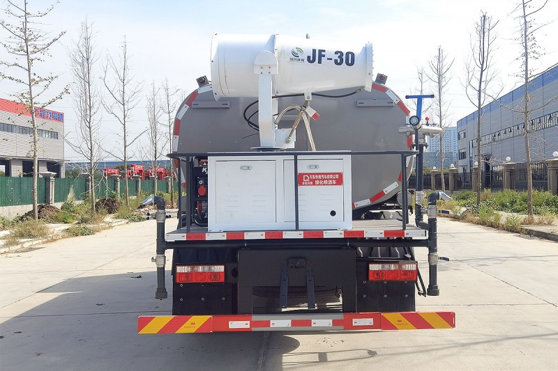 Dongfeng D9 sprinkler truck-wheelbase 3950-12 square mist gun 30 meters