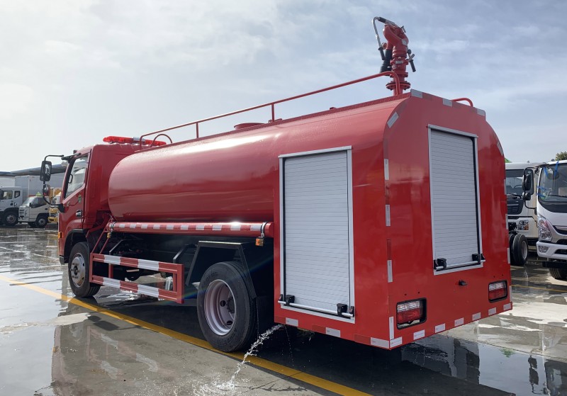 Dongfeng D7 Firefighting Sprinkler - Rear-mounted Pump Box - 9 square meters