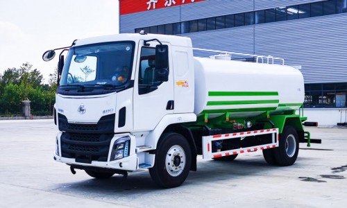 Liuqi Chenglong sprinkler truck-wheelbase 4500-volume 14 square meters