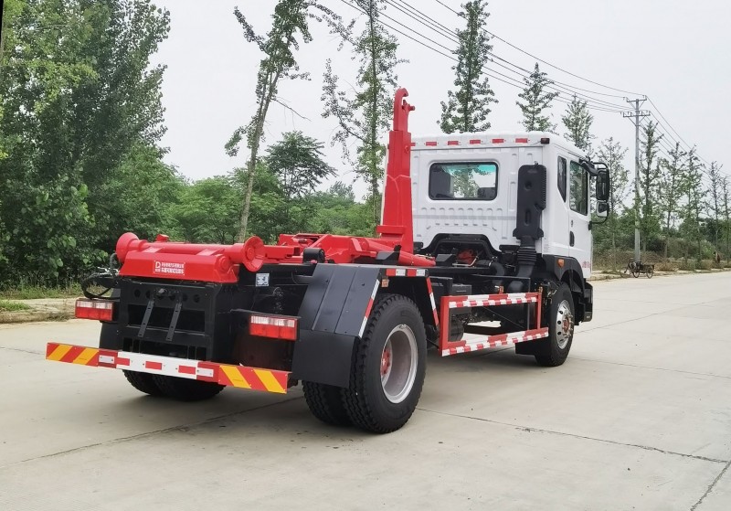 Dongfeng D9 Compartment Dumpable Garbage Truck