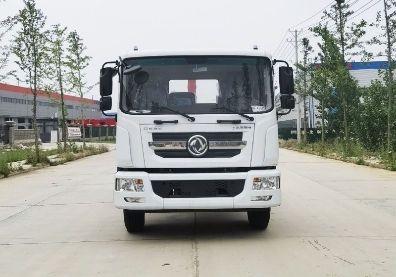 Dongfeng D9 Compartment Dumpable Garbage Truck