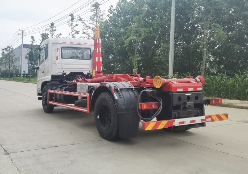 Dongfeng Tianjin Compartment Dischargeable Garbage Trucks