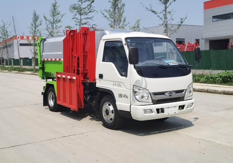 Foton Small Truck 3 Dead Pig Carrier - Self Loading Dump Truck