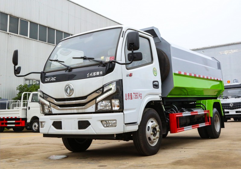 Dongfeng D6 Bucket Trash Truck - Volume 5 square metres