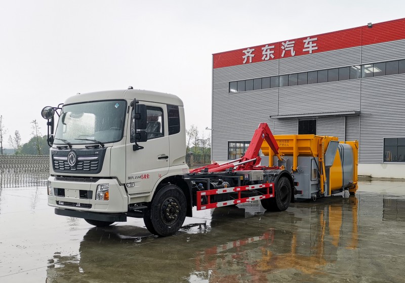 Dongfeng Tianjin Hook Arm Truck-Wheelbase 4700-Telescopic Arm