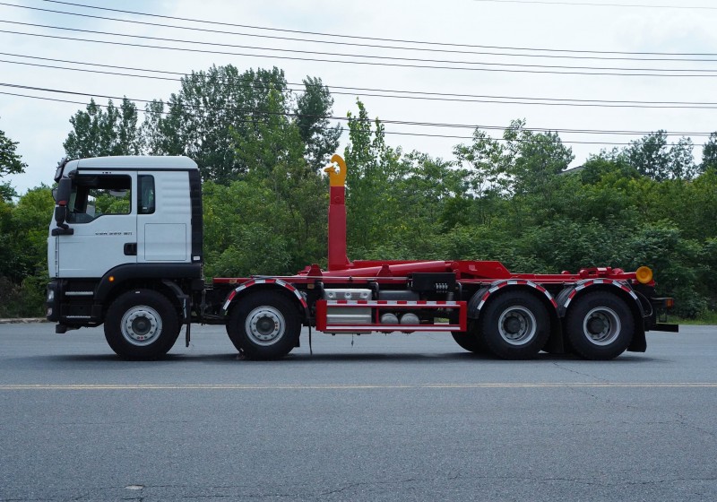 Shanteka Shanteka Hook-arm Garbage Truck-Front Four Rear Eight-30 tons