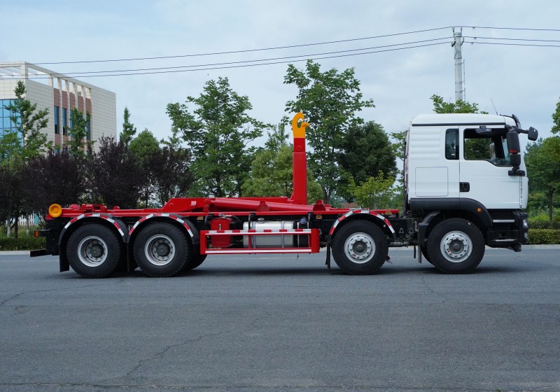 Shanteka Shanteka Hook-arm Garbage Truck-Front Four Rear Eight-30 tons