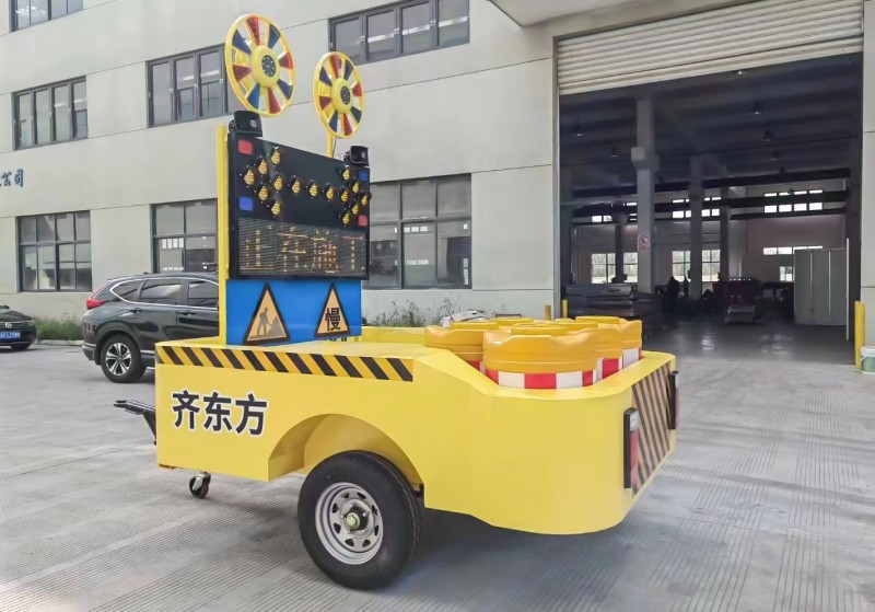 Trailer-mounted crash cushion vehicle