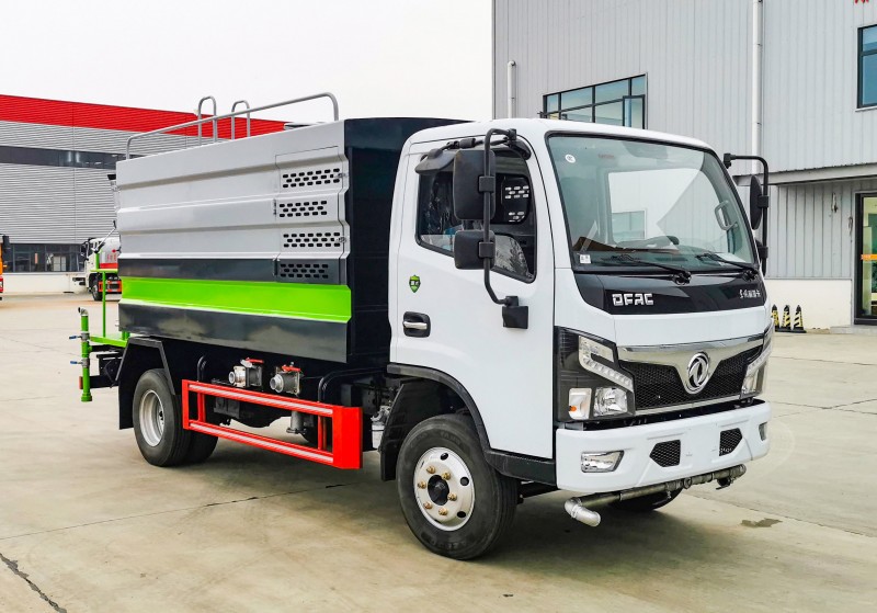 Dongfeng D6 Blue Label Dust Suppression Truck-5-7 square meters-30 meters