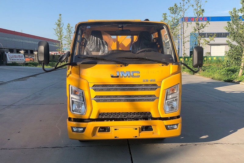 JIANGLING SHUNDA double-row collision avoidance buffer truck-Wheelbase 3360-70K