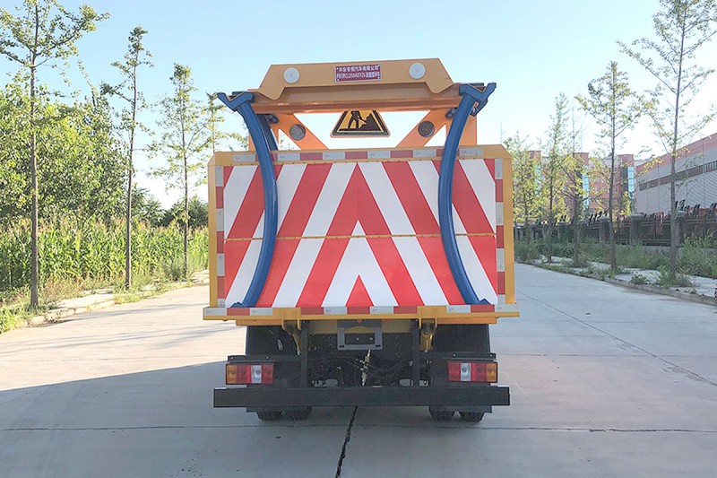 JIANGLING SHUNDA double-row collision avoidance buffer truck-Wheelbase 3360-70K