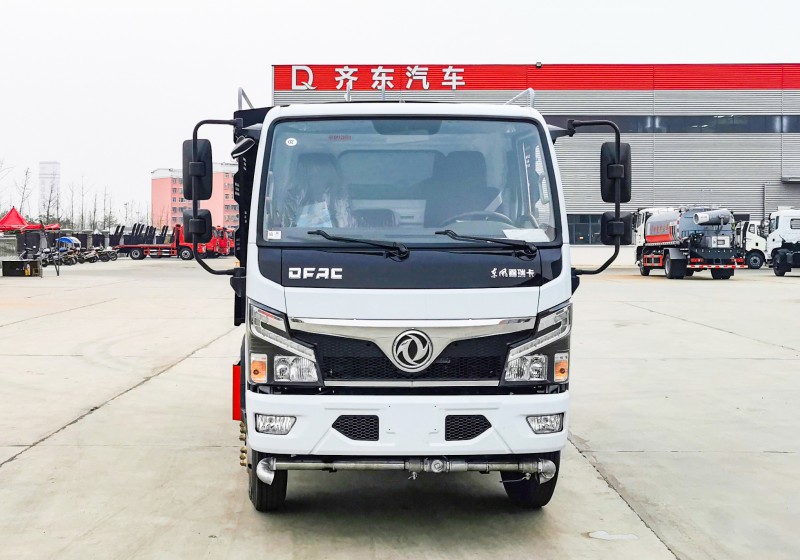 Dongfeng D6 Blue Label Dust Suppression Truck-5-7 square meters-30 meters