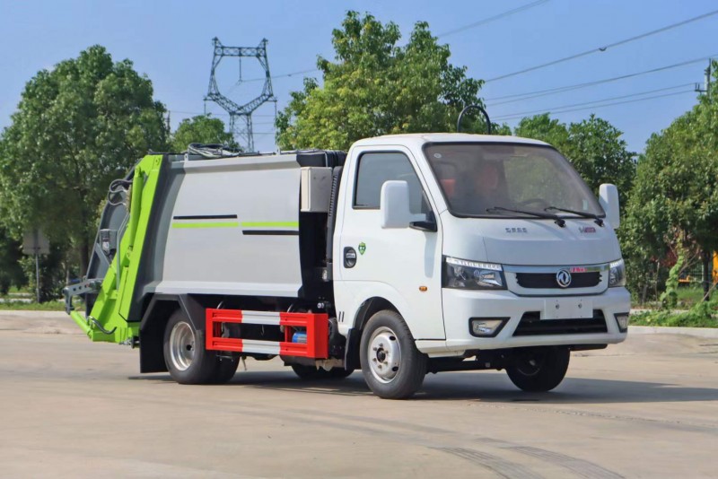 Dongfeng Touyi Blue Label Compressed Garbage Truck-5Pcs