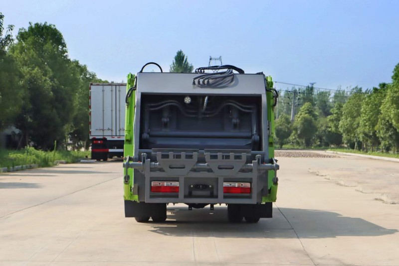 Dongfeng Touyi Blue Label Compressed Garbage Truck-5Pcs