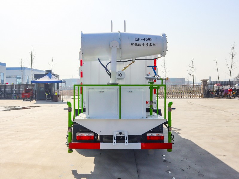 Dongfeng D7 Dust Suppression Vehicle-Square Tank-8 square meters-30 meters