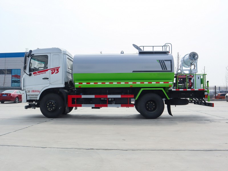 Dongfeng D3 Dust Suppression Vehicle-Wheelbase 3950-Round Tank 12 Square-30 meters