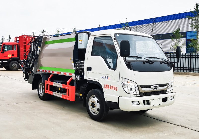 Foton Era Compressed Trash Truck-Wheelbase 2850-Blue License-Volume 5.5 square meters