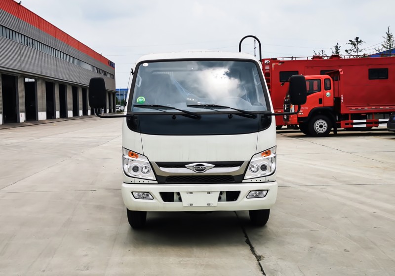 Foton Era Compressed Trash Truck-Wheelbase 2850-Blue License-Volume 5.5 square meters