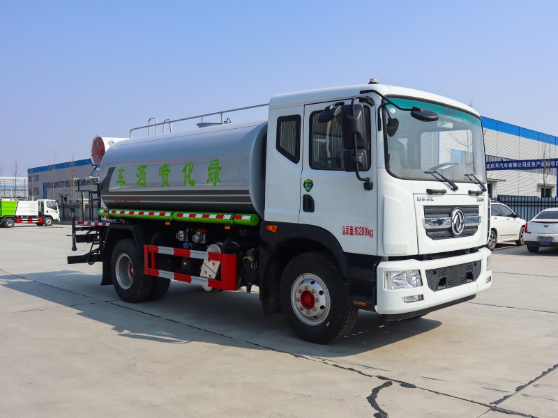 Dongfeng D9 Dust Suppression Vehicle-Wheelbase 3950-Round Tank 12 Square-30 meters