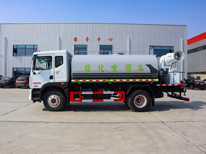 Dongfeng D9 Dust Suppression Vehicle-Wheelbase 3950-Round Tank 12 Square-30 meters