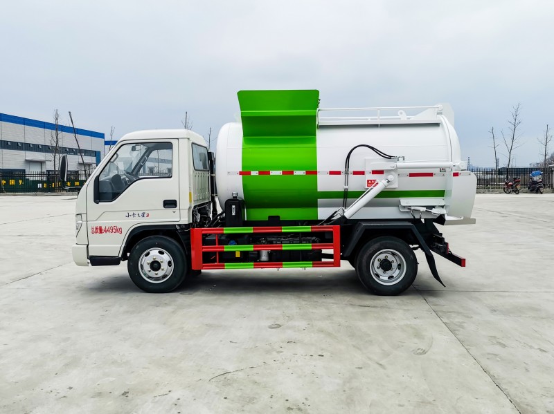 Foton Times Kitchen Waste Truck - Wheelbase 2600 - Round Tank 4PD