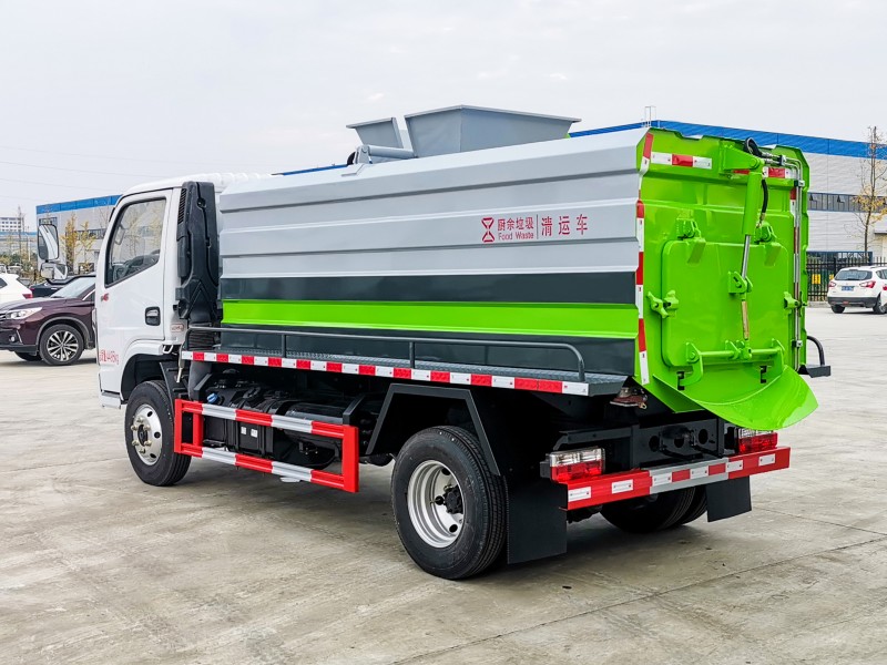 Dongfeng D6 Kitchen Waste Truck-Square Tank-Volume 5 square metres