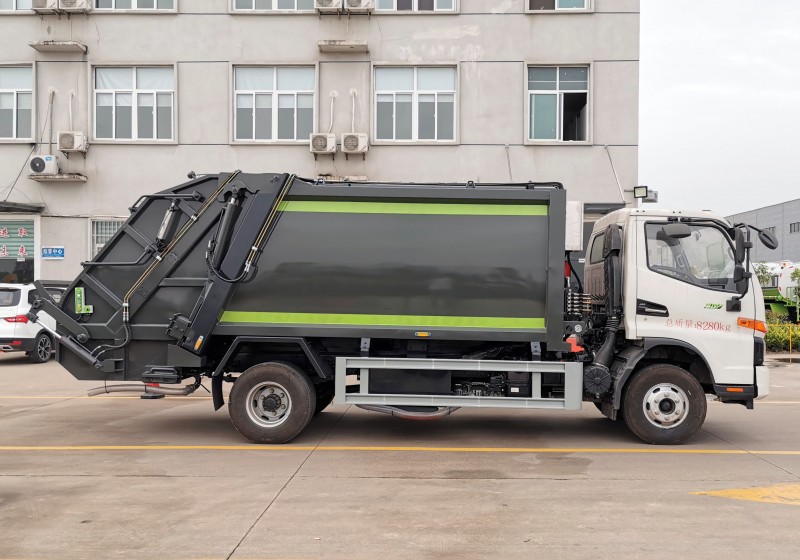 JAC Junling V7 Compressed Trash Truck-9Pcs