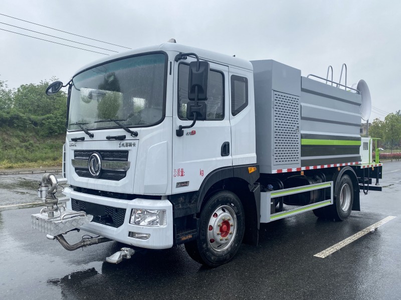 Dongfeng D9 Dust Suppression Truck-Wheelbase 4500-Square Tank 11 square-60 meters