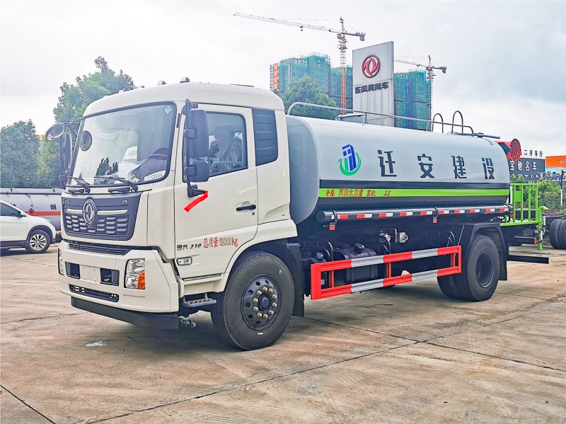 Dongfeng Tianjin Dust Suppressor-Wheelbase 4700-Circular Tank 14 Square-Fog Gun 30 meters