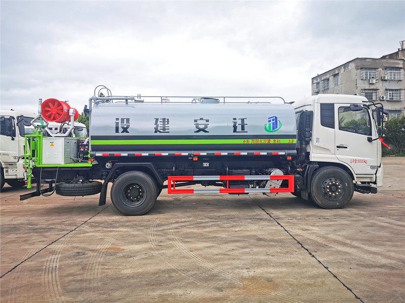 Dongfeng Tianjin Dust Suppressor-Wheelbase 4700-Circular Tank 14 Square-Fog Gun 30 meters