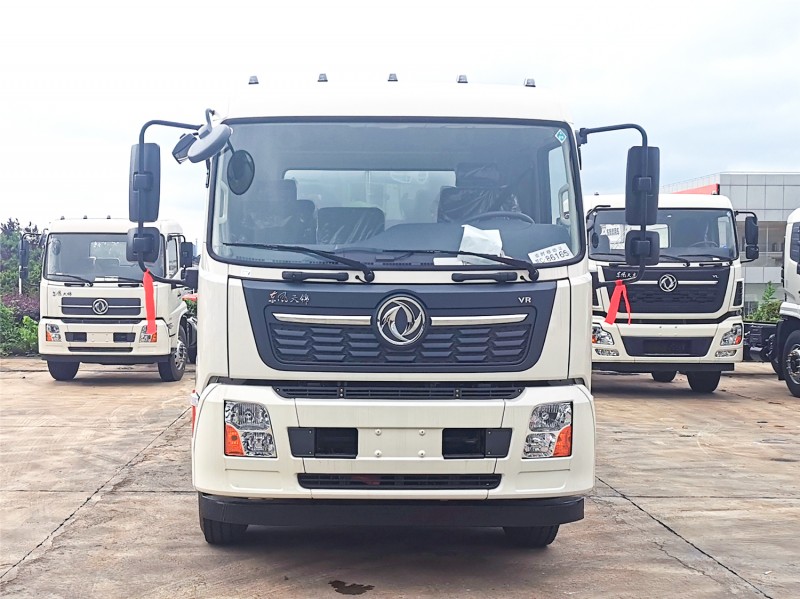 Dongfeng Tianjin Dust Suppressor-Wheelbase 4700-Circular Tank 14 Square-Fog Gun 30 meters