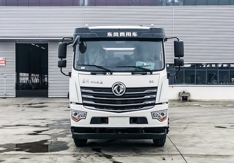 Dongfeng D3 Dust Suppression Truck-Rear Dual Axle-60 meters