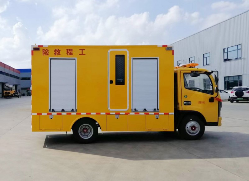 Dongfeng Dolica D6 rescue vehicle