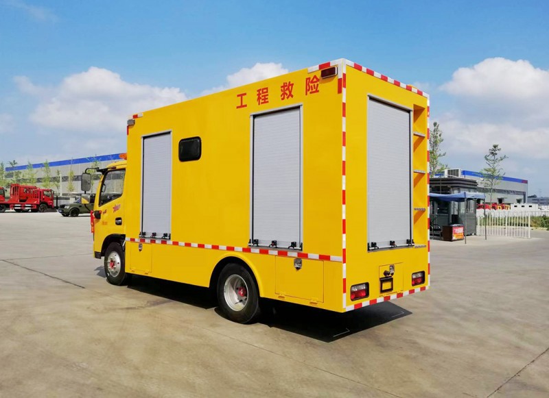 Dongfeng Dolica D6 rescue vehicle