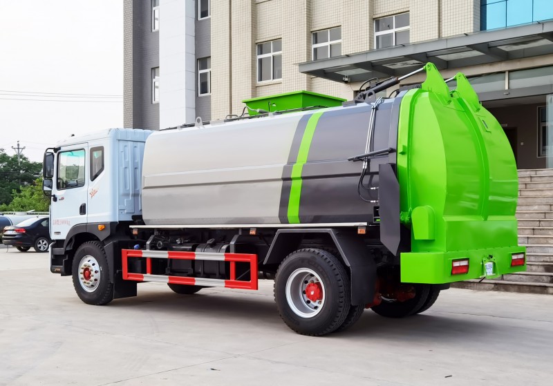 Dongfeng D9 Kitchen Waste Truck - New Square Tank - Volume 10 square metres