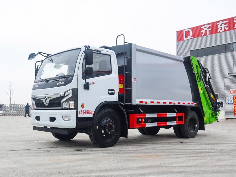 Dongfeng D7 Compressed Garbage Truck-Wheelbase 3800-Volume 9.3 square meters