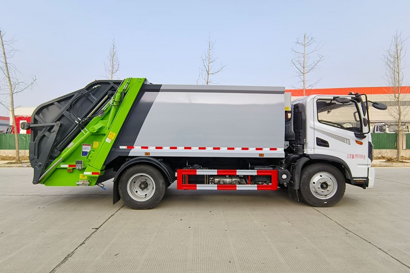 Dongfeng Huashen T3 Compressed Garbage Truck-Wheelbase 3800-9.3 square meters