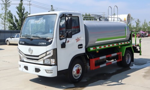 Dongfeng D6 sprinkler truck-wheelbase 3308-5 square mist gun 30 meters