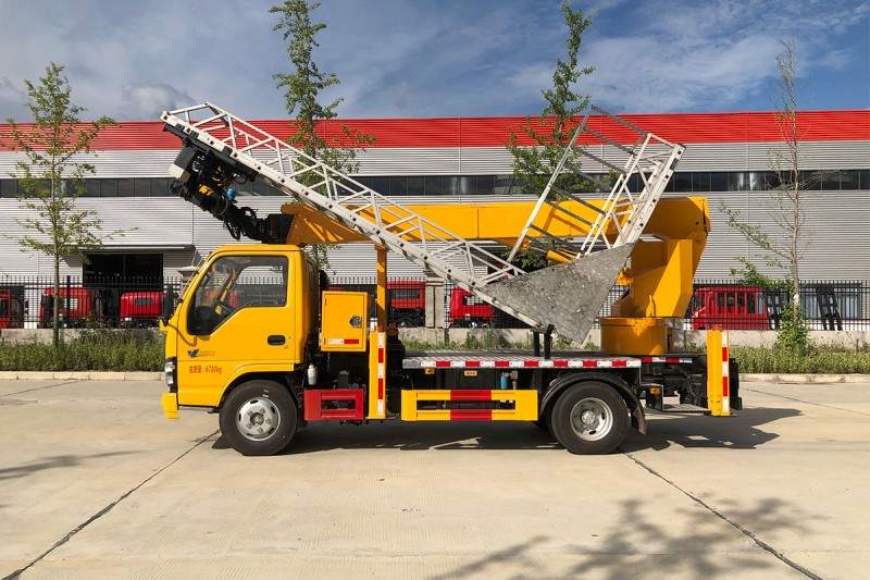 Isuzu 600P Bridge Inspection Vehicle-Wheelbase 3360