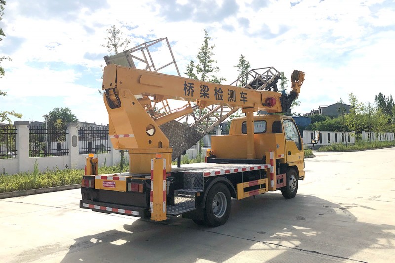 Isuzu 600P Bridge Inspection Vehicle-Wheelbase 3360