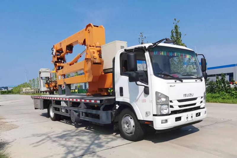 Isuzu 700P Bridge Inspection Vehicle-Wheelbase 5200